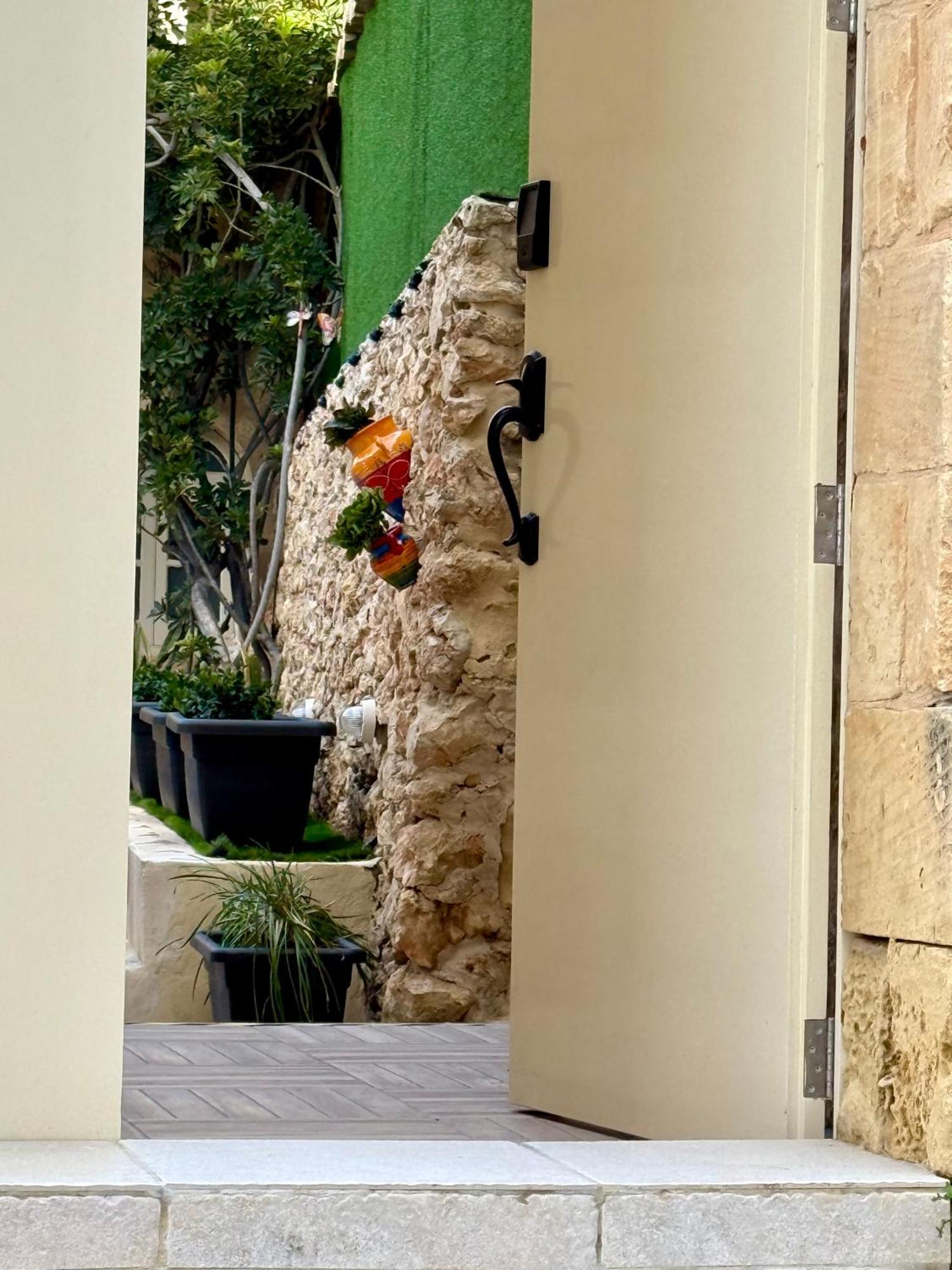 Ta' Matmura B&B Għarb Exterior foto